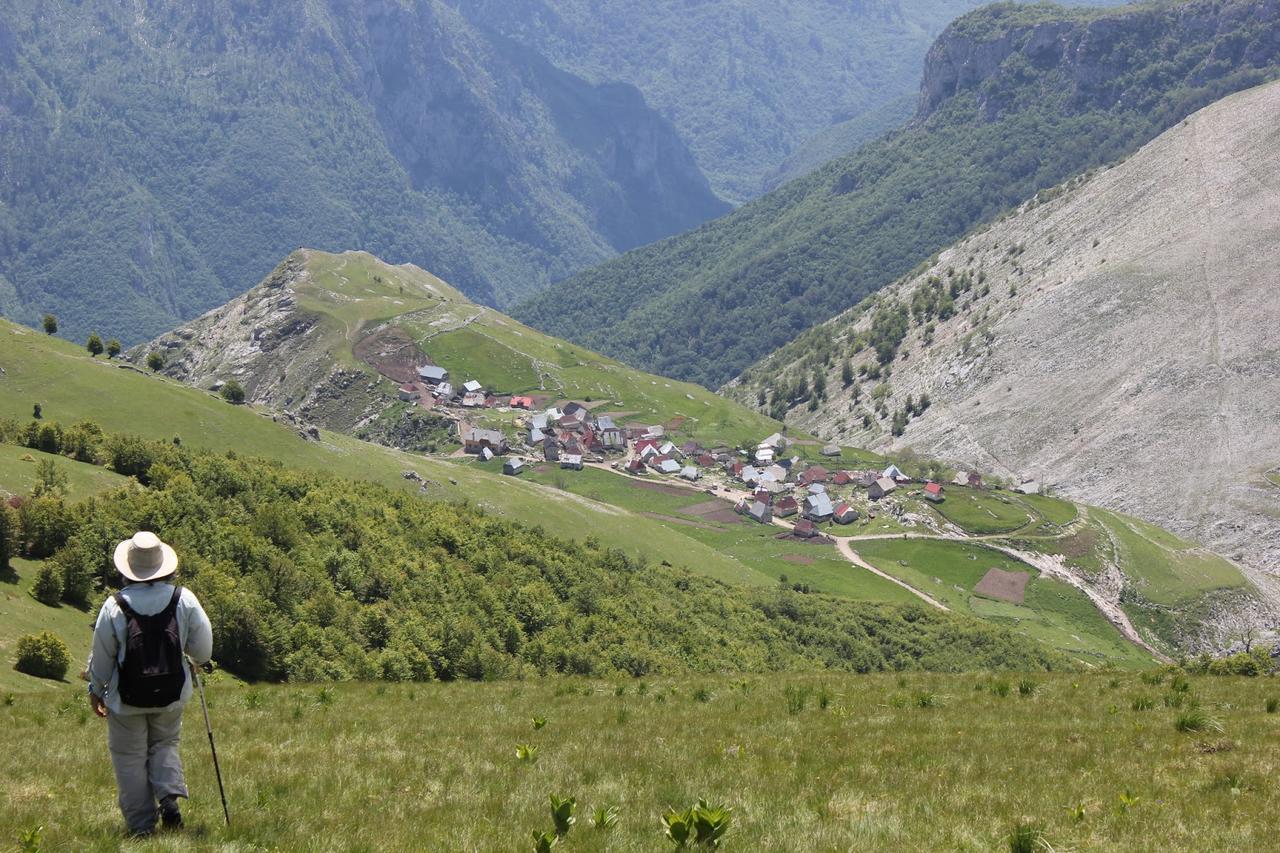 Natura As Gornji Lukomir Exterior photo